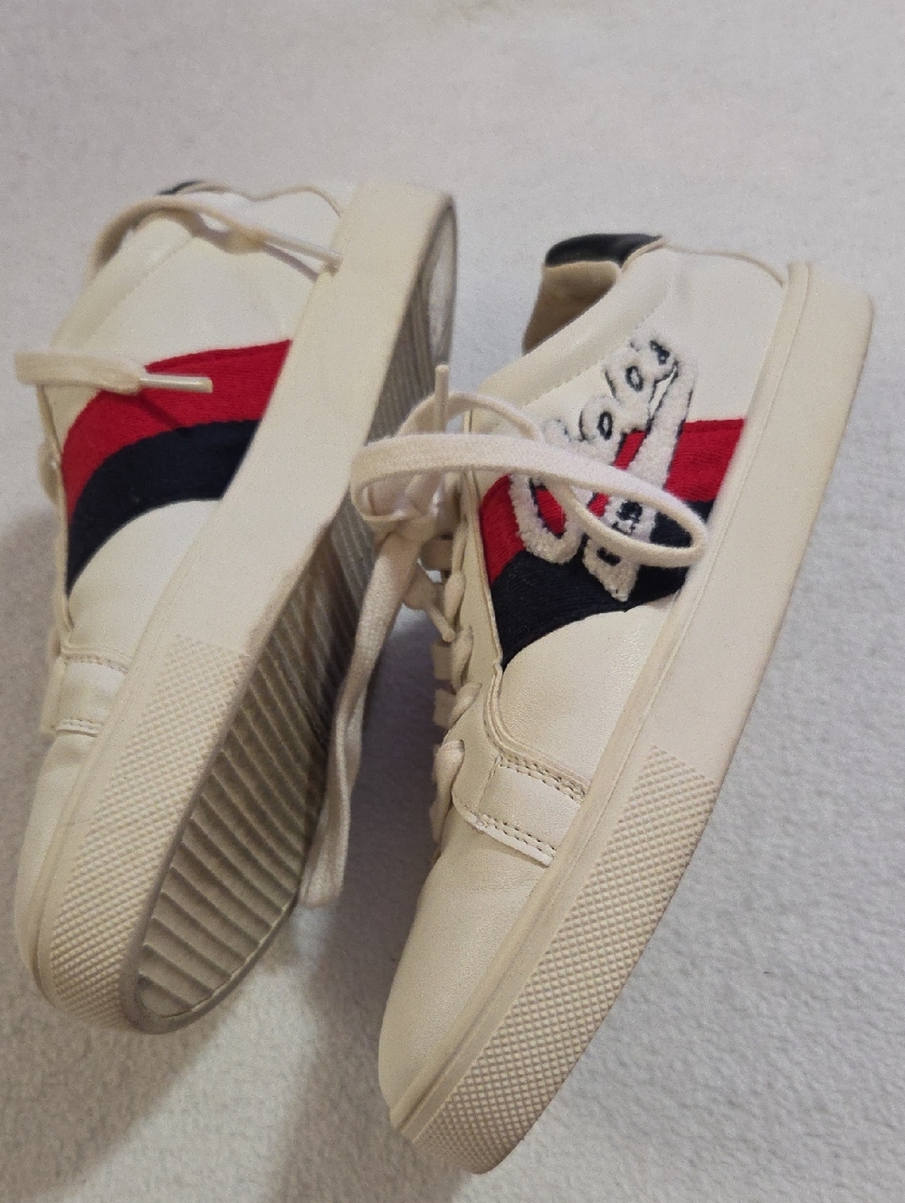 CHAPS SNEAKERS - Picture 2 of 8